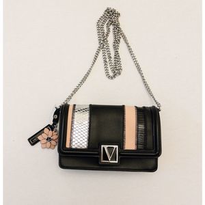 Victoria’s Secret • NWOT Faux Leather Purse